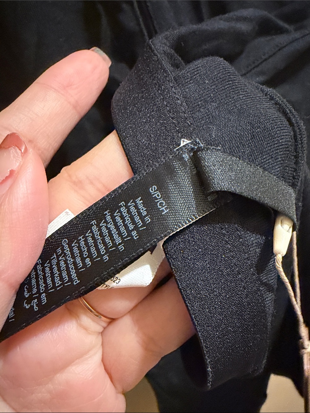 SKIMS Black Halter Plunge Tank Camisole - Picture 5 of 6
